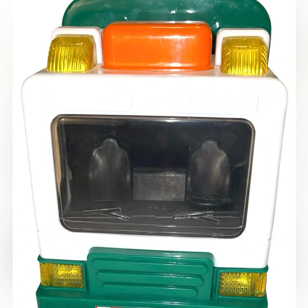 TOY GARBAGE RECYCLE TRUCK